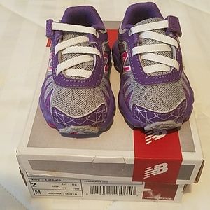 New balance sneaker for baby girl